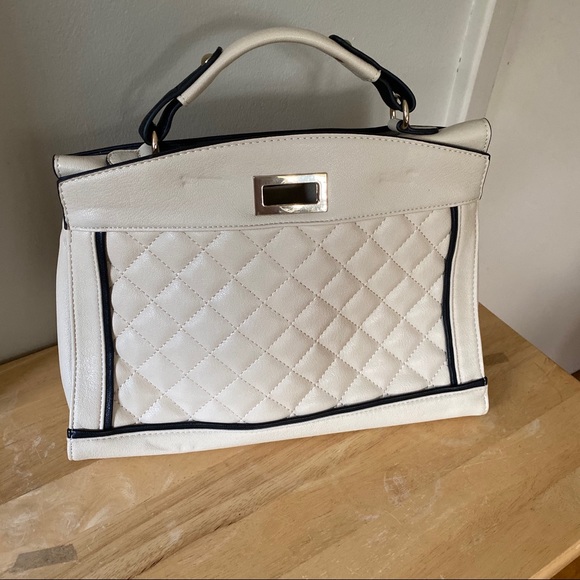 Beige Handbag with Quilted Details, Brand New - Picture 2 of 5